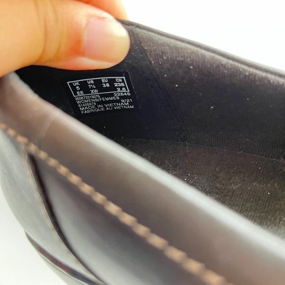 Clarks Channing Ann 22545 Slip on Loafer Black Leather Women's Size 7.5 … - Picture 3 of 6